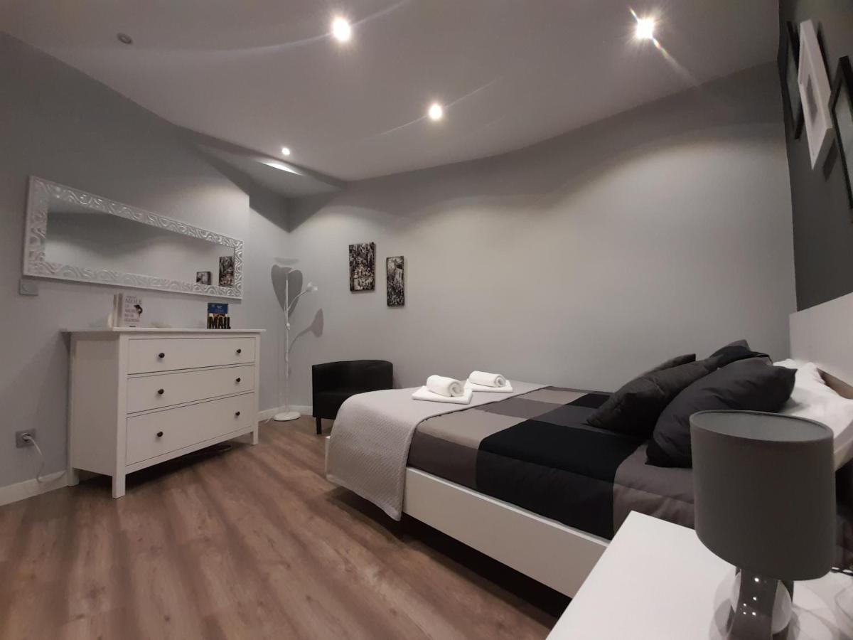 Apartmán Maitagarri Casco Antiguo Pamplona Exteriér fotografie