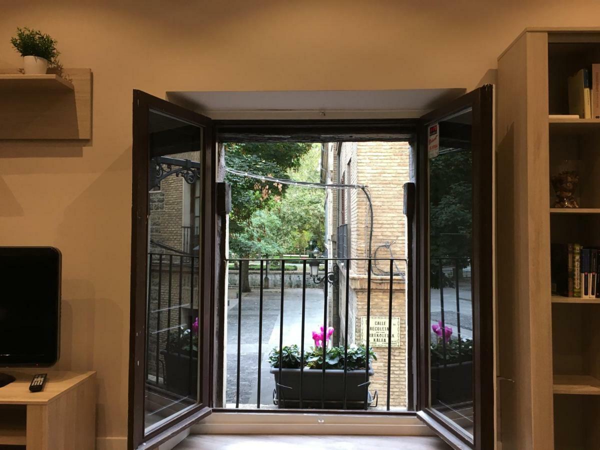 Apartmán Maitagarri Casco Antiguo Pamplona Exteriér fotografie